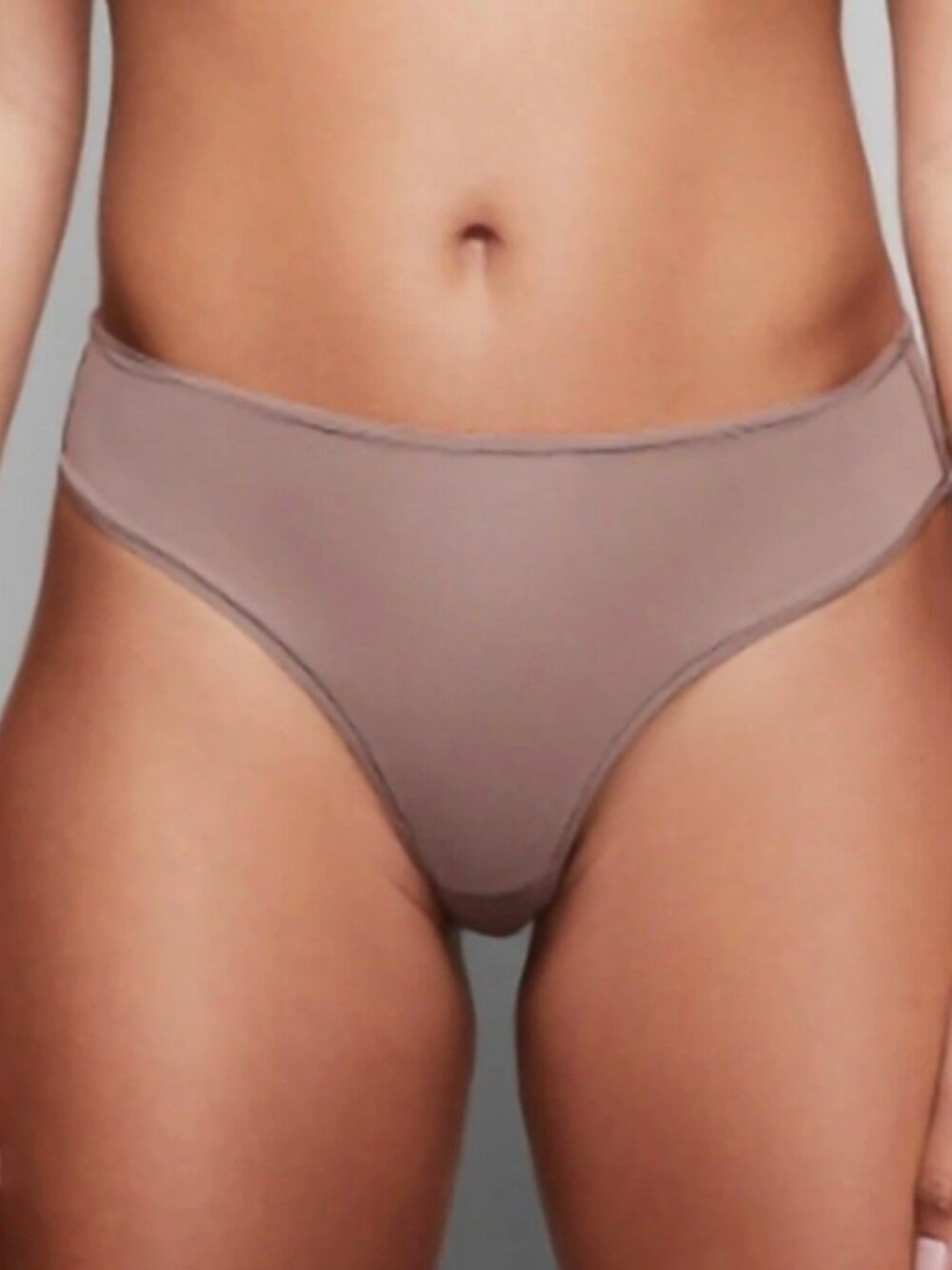NEW SKIMS Fits Everybody Thong Umber 4X Limited Edition NWT